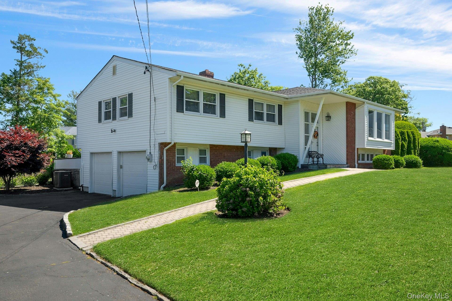 Single Family Windsor Oval Westchester County, NY 10805, MLS-1011278-33