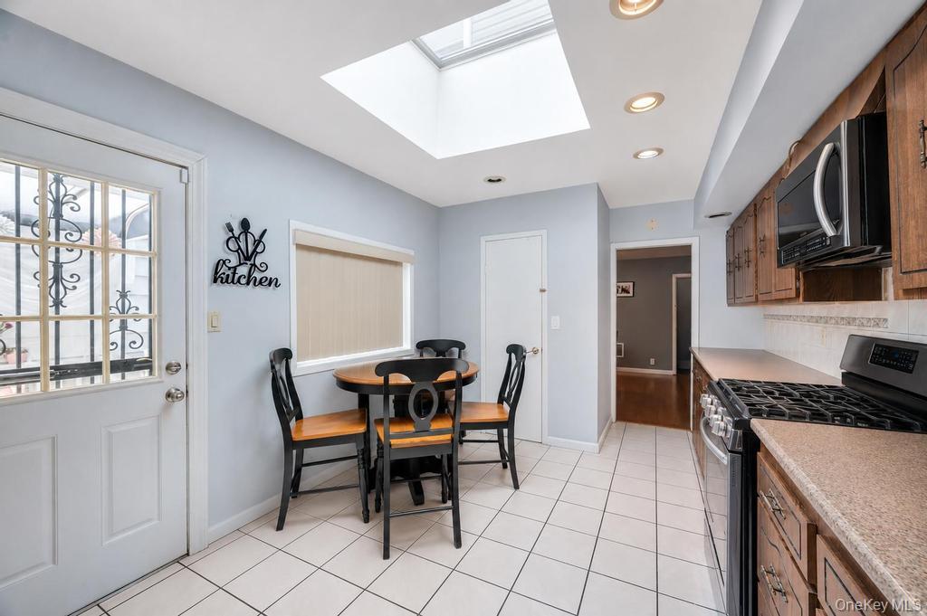 Single Family 84th Street Queens, NY 11421, MLS-1011328-19