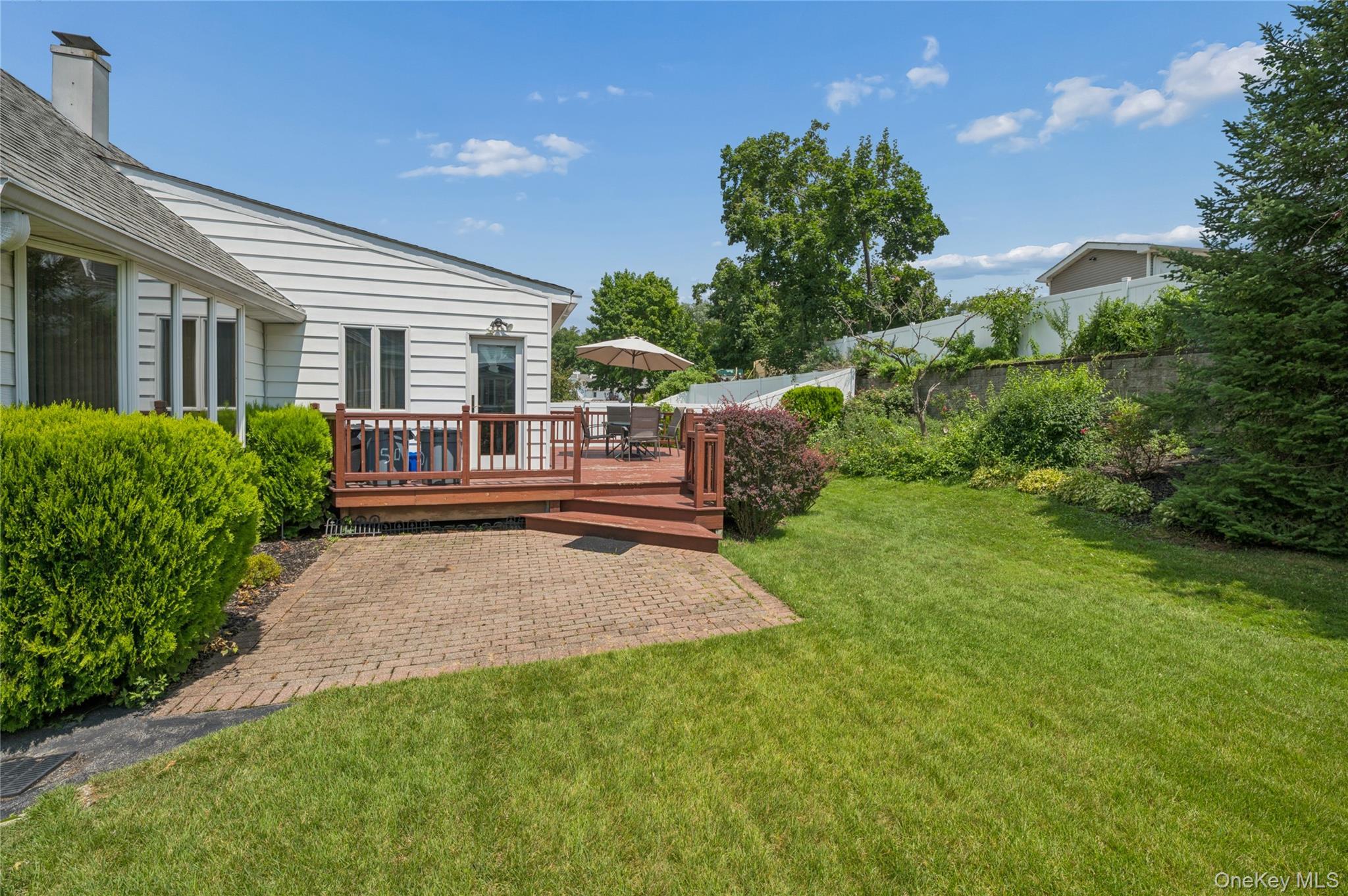 Single Family Hazelton Road Westchester County, NY 10710, MLS-1011334-25