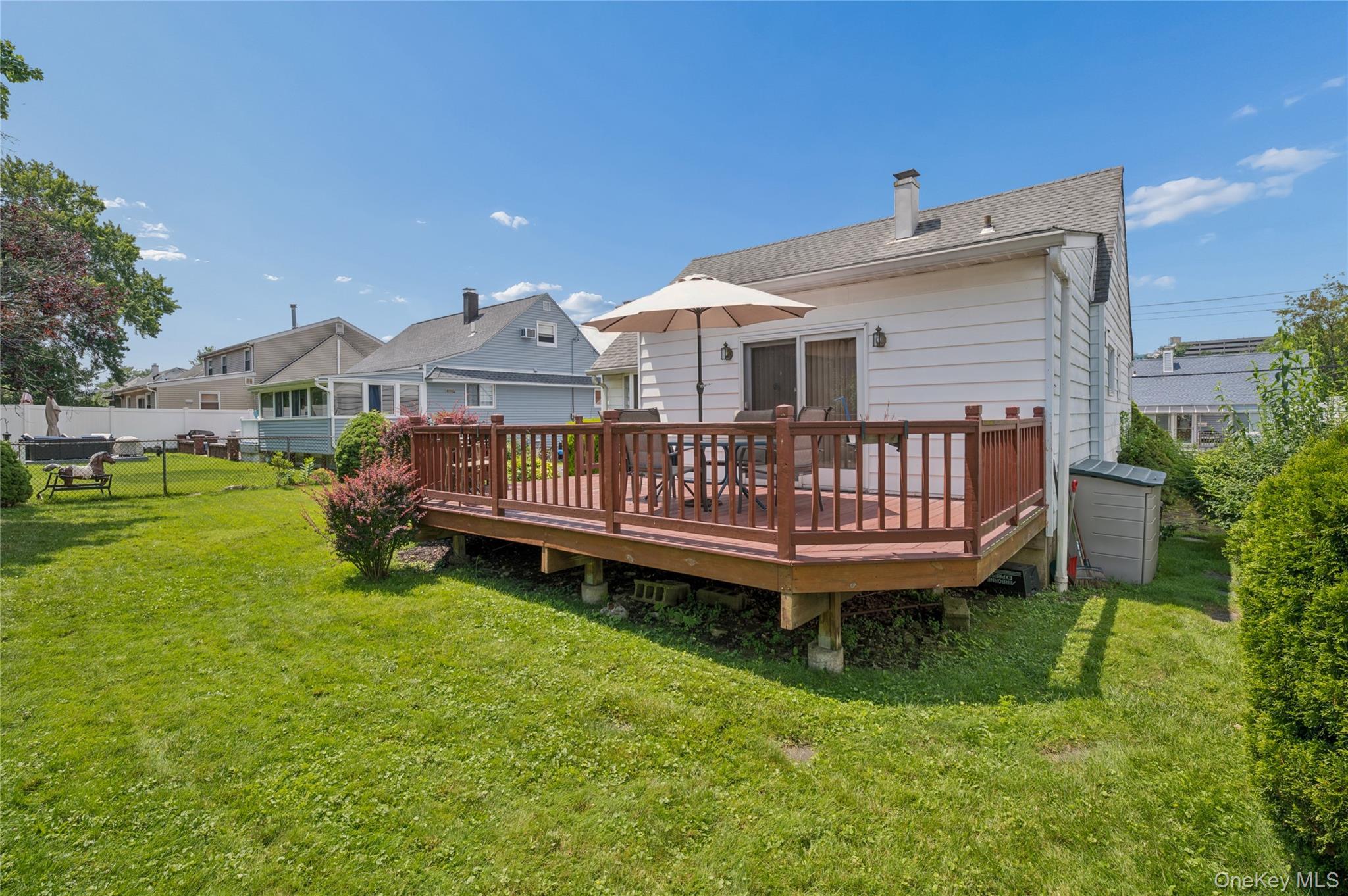 Single Family Hazelton Road Westchester County, NY 10710, MLS-1011334-27