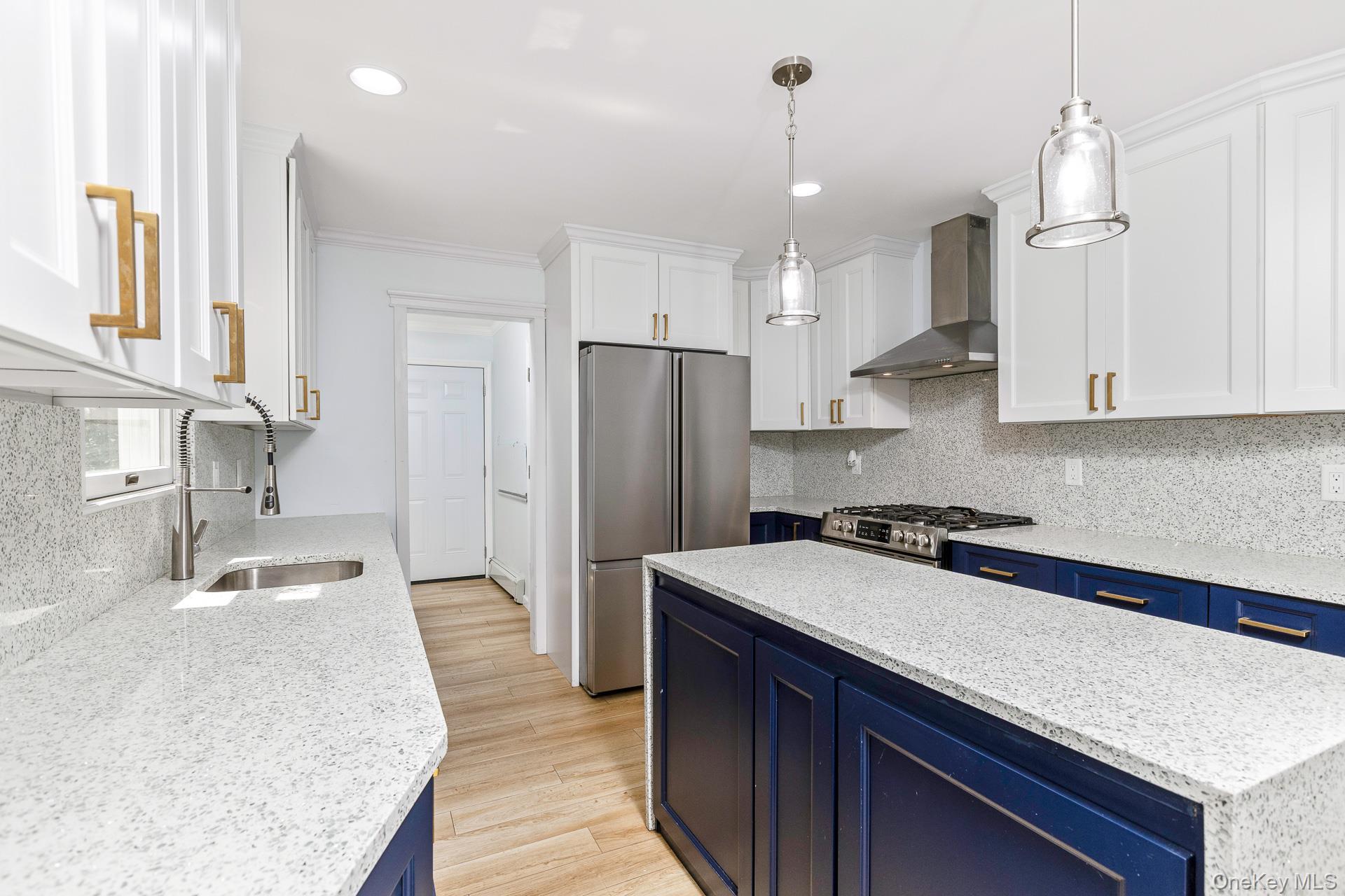 Single Family Long Meadow Place  Suffolk County, NY 11720, MLS-1011362-17