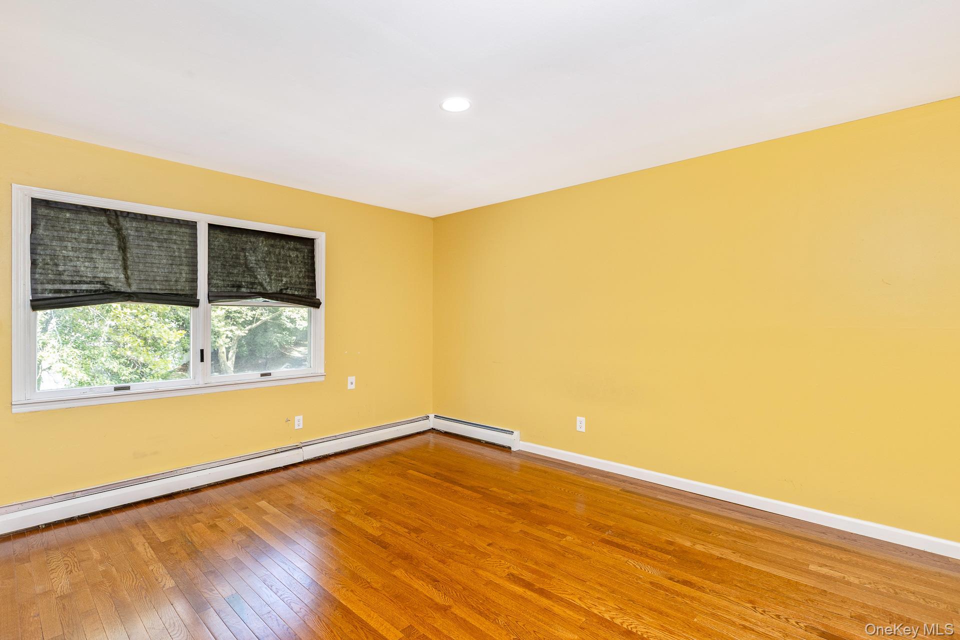 Single Family Long Meadow Place  Suffolk County, NY 11720, MLS-1011362-22