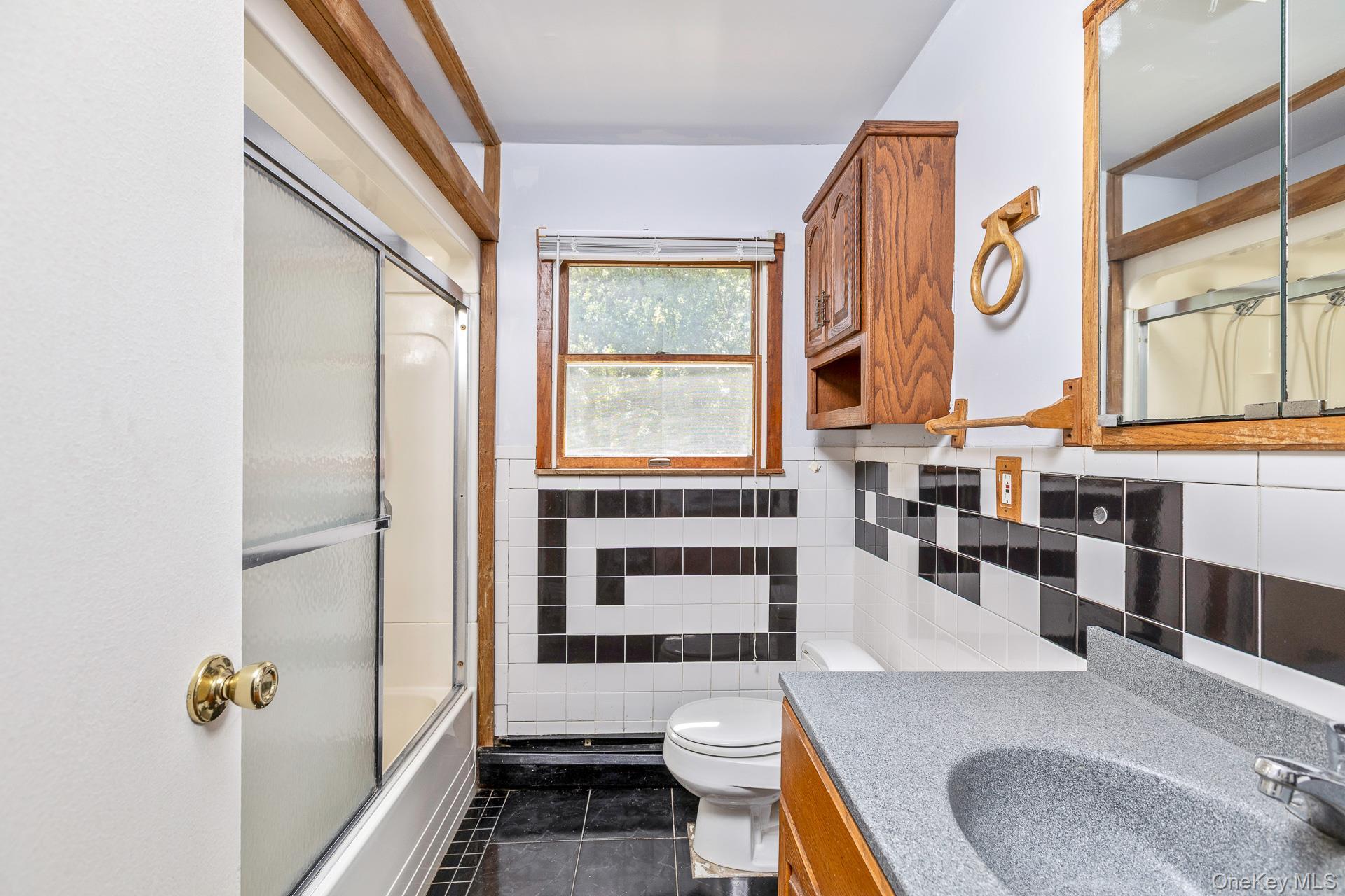 Single Family Long Meadow Place  Suffolk County, NY 11720, MLS-1011362-24