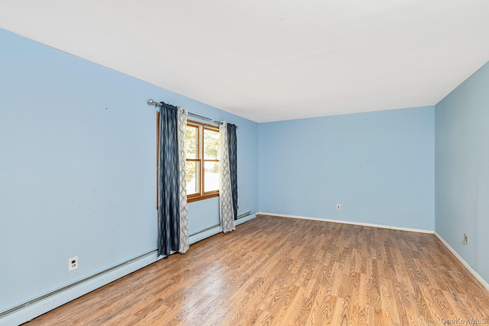 Single Family Long Meadow Place  Suffolk County, NY 11720, MLS-1011362-9