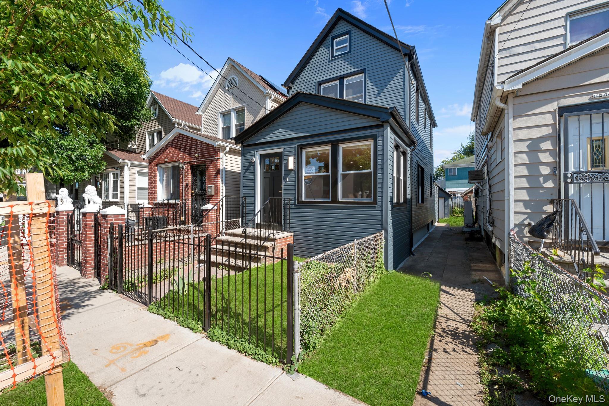 Single Family 116th Avenue  Queens, NY 11436, MLS-1011399-11