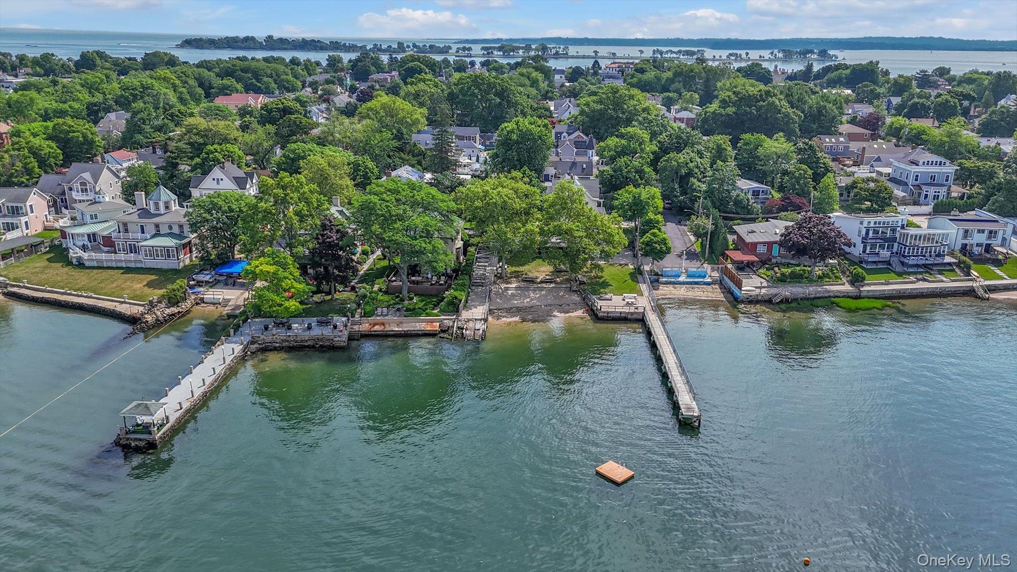 Single Family Fordham  Bronx, NY 10464, MLS-1011403-29