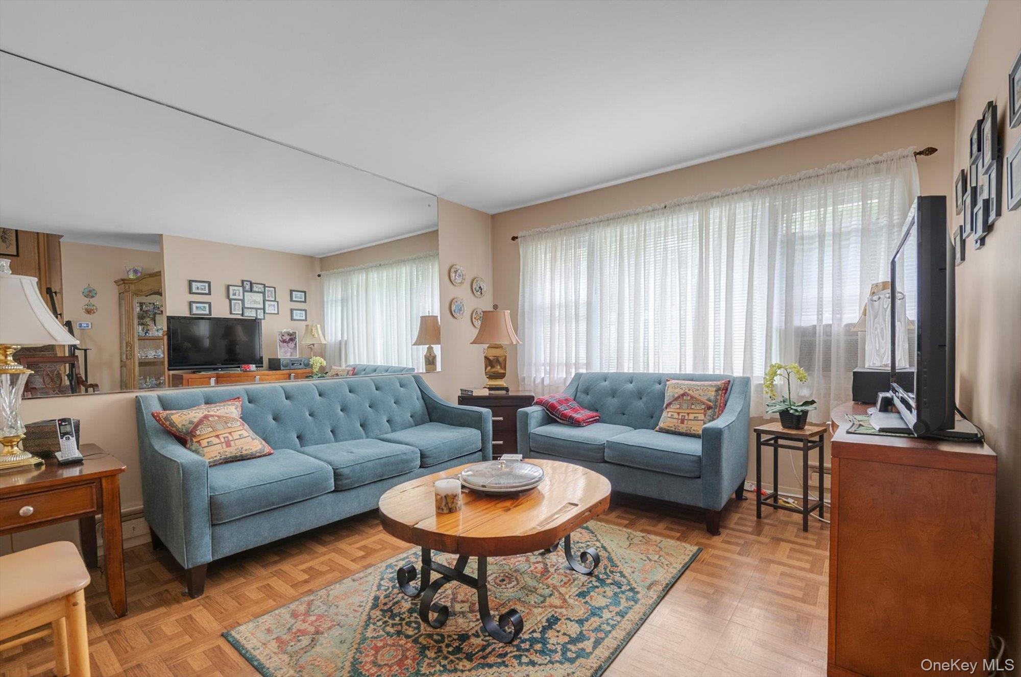Single Family Fordham Bronx, NY 10464, MLS-1011403-6