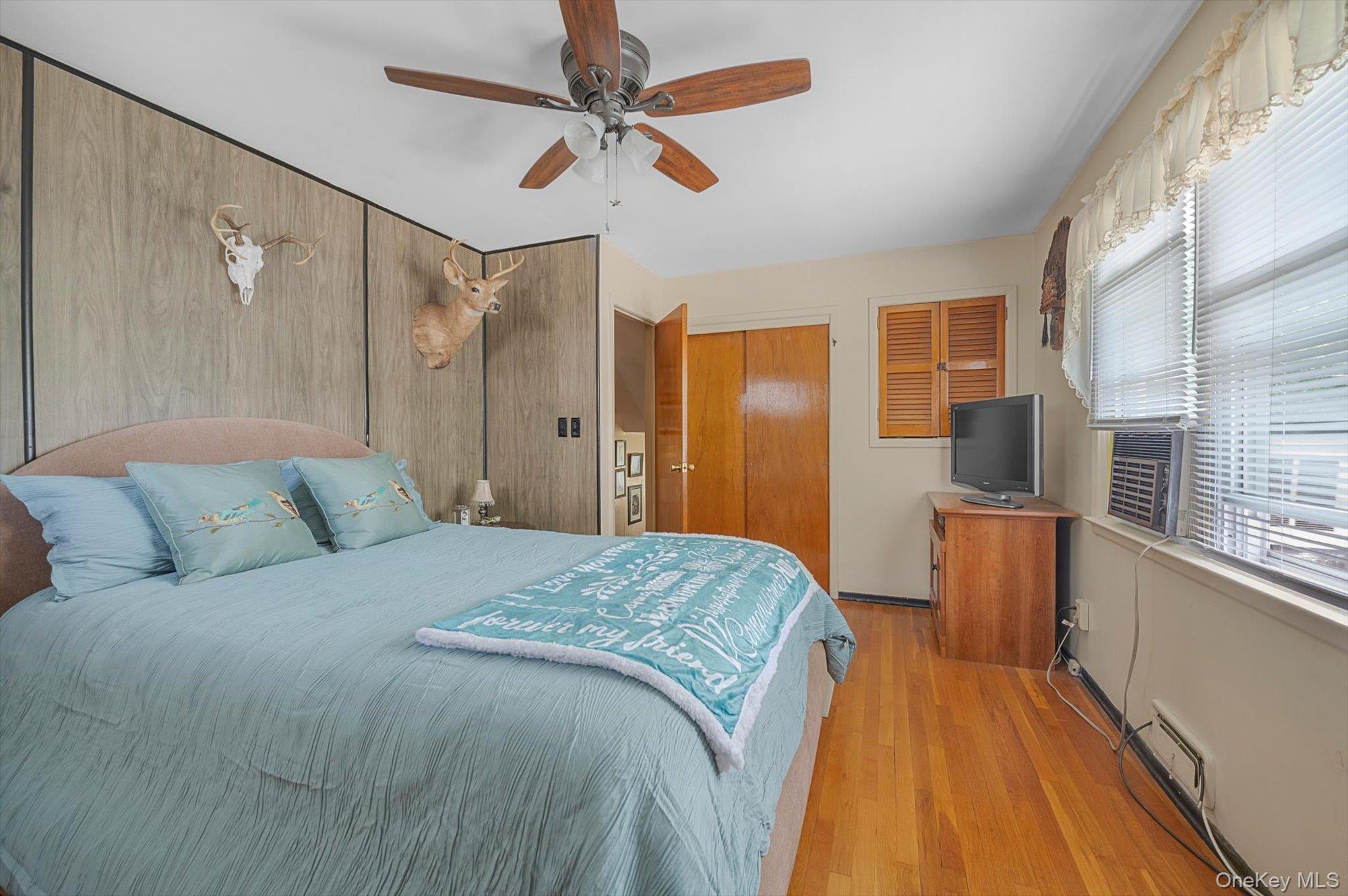 Single Family Fordham Bronx, NY 10464, MLS-1011403-7