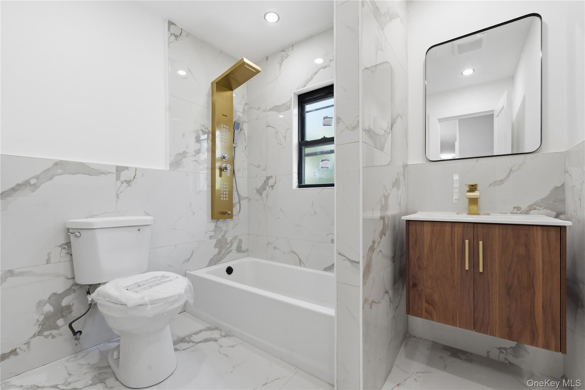 Single Family 212th Street  Queens, NY 11429, MLS-1011407-15