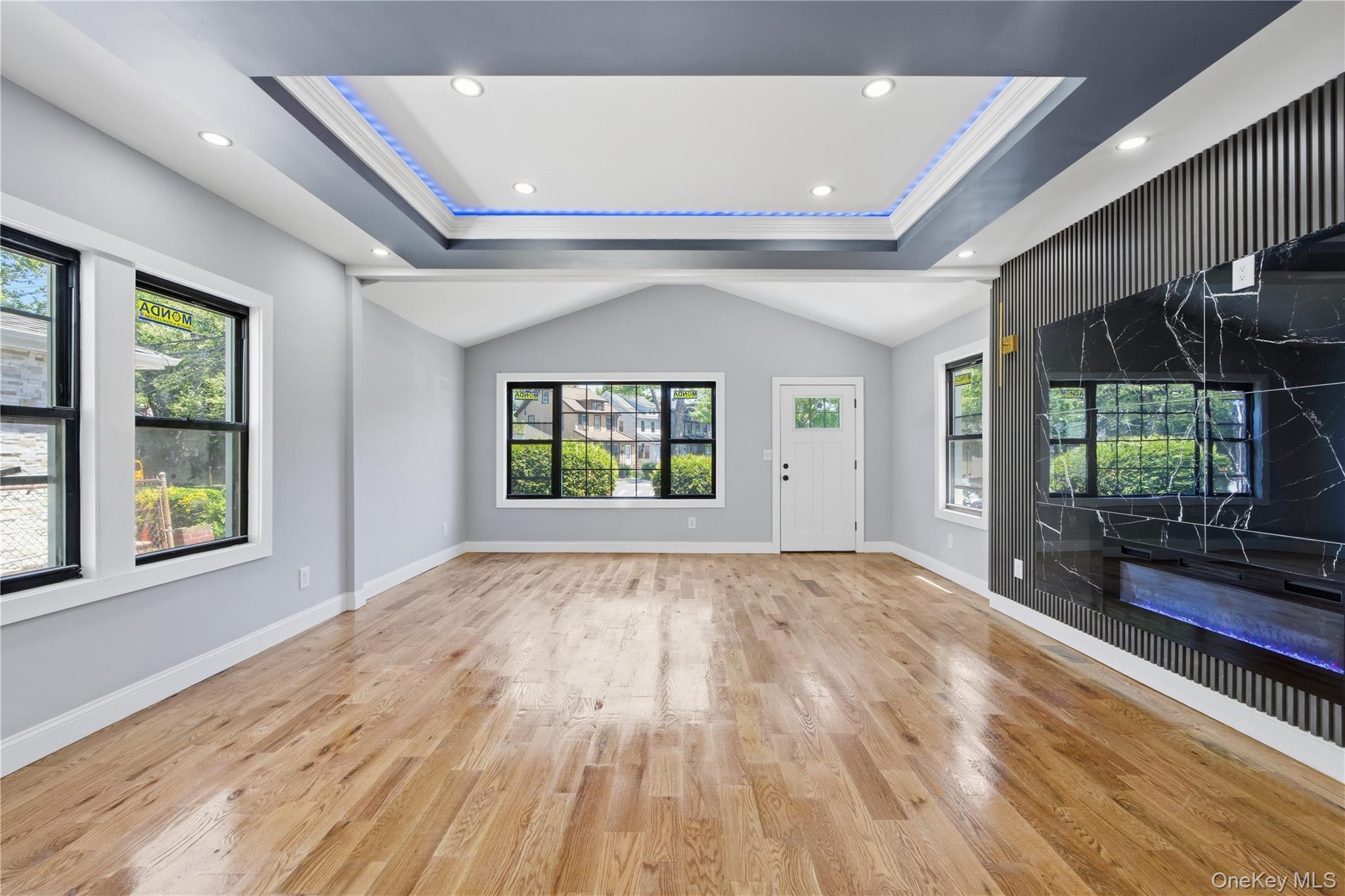 Single Family 212th Street  Queens, NY 11429, MLS-1011407-2