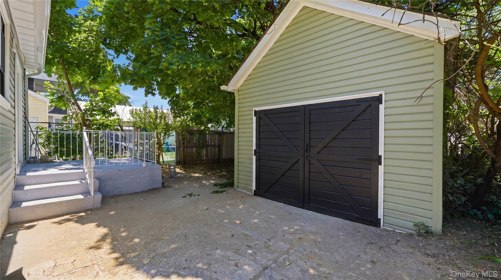 Single Family 212th Street  Queens, NY 11429, MLS-1011407-28
