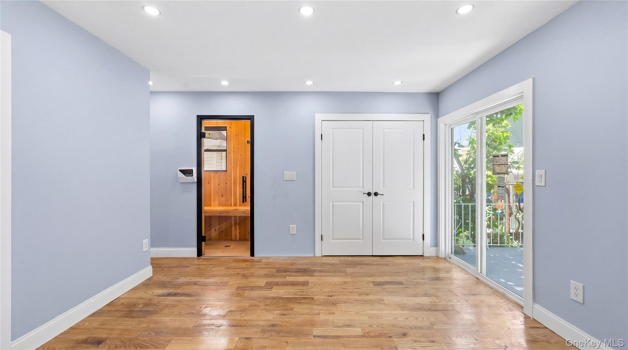 Single Family 212th Street  Queens, NY 11429, MLS-1011407-6