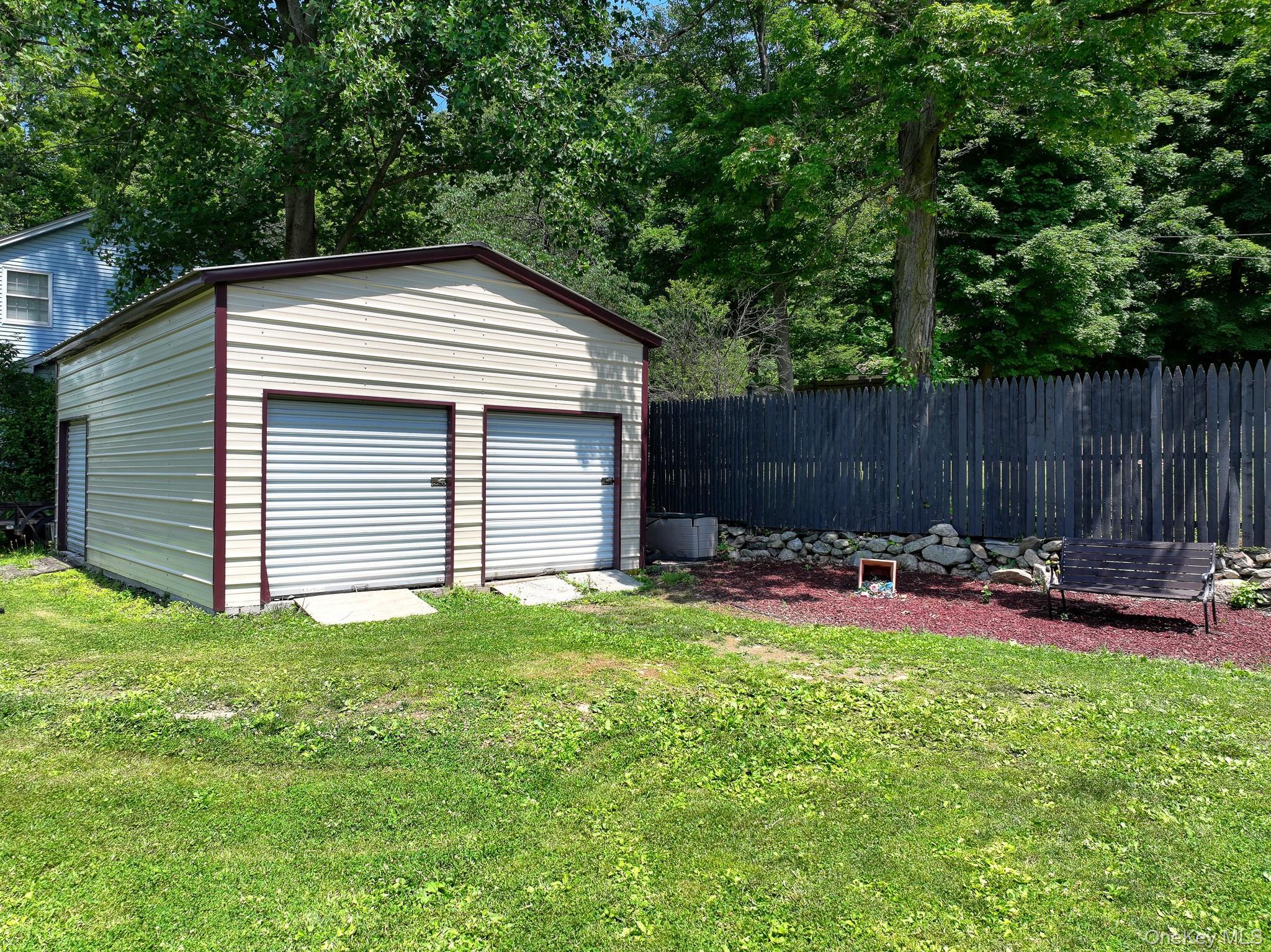 Single Family Greenwood Drive Dutchess County, NY 12508, MLS-1011415-36