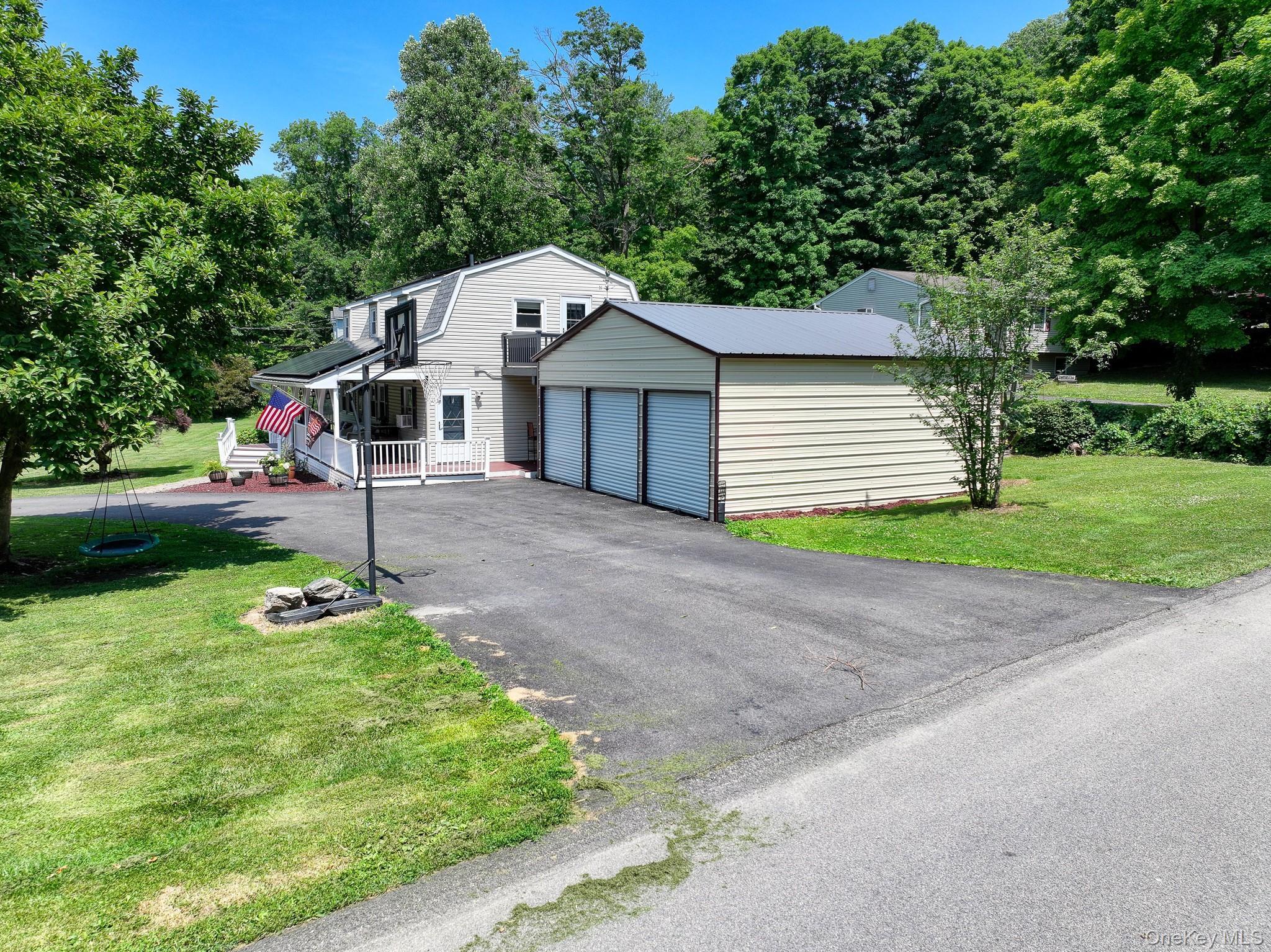 Single Family Greenwood Drive Dutchess County, NY 12508, MLS-1011415-37