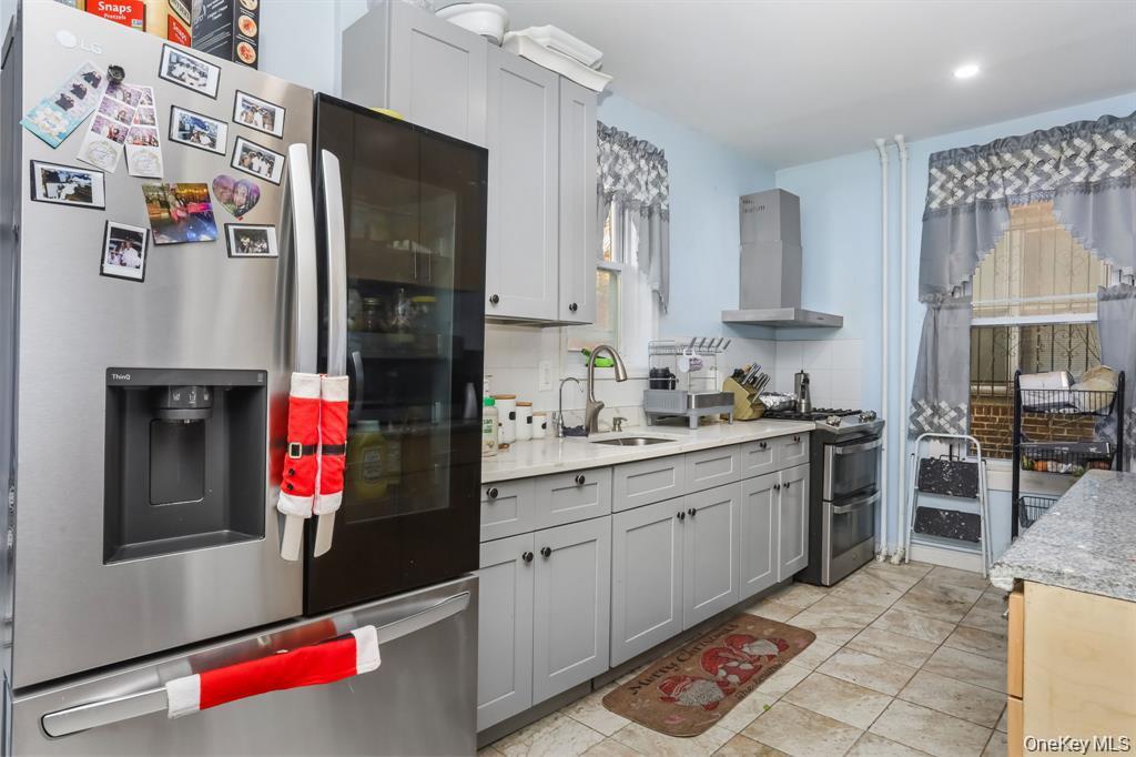 Single Family Andrews Avenue Bronx, NY 10453, MLS-1011421-11