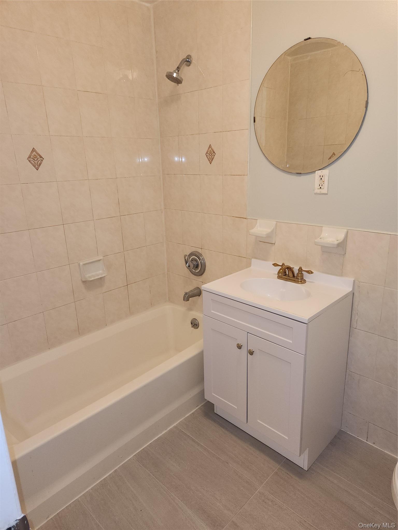 Apartment East 29th  Brooklyn, NY 11226, MLS-1011422-14