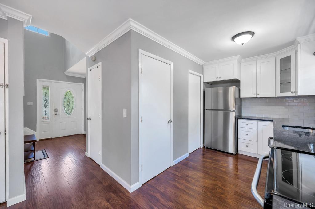 Single Family Cherry Road Suffolk County, NY 11778, MLS-1011433-11
