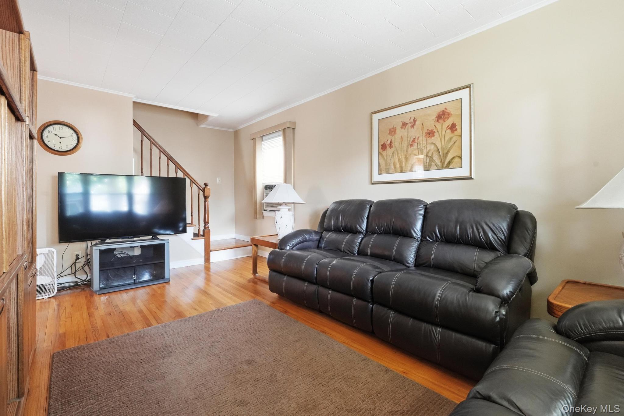 Single Family 86th Queens, NY 11426, MLS-1011434-7