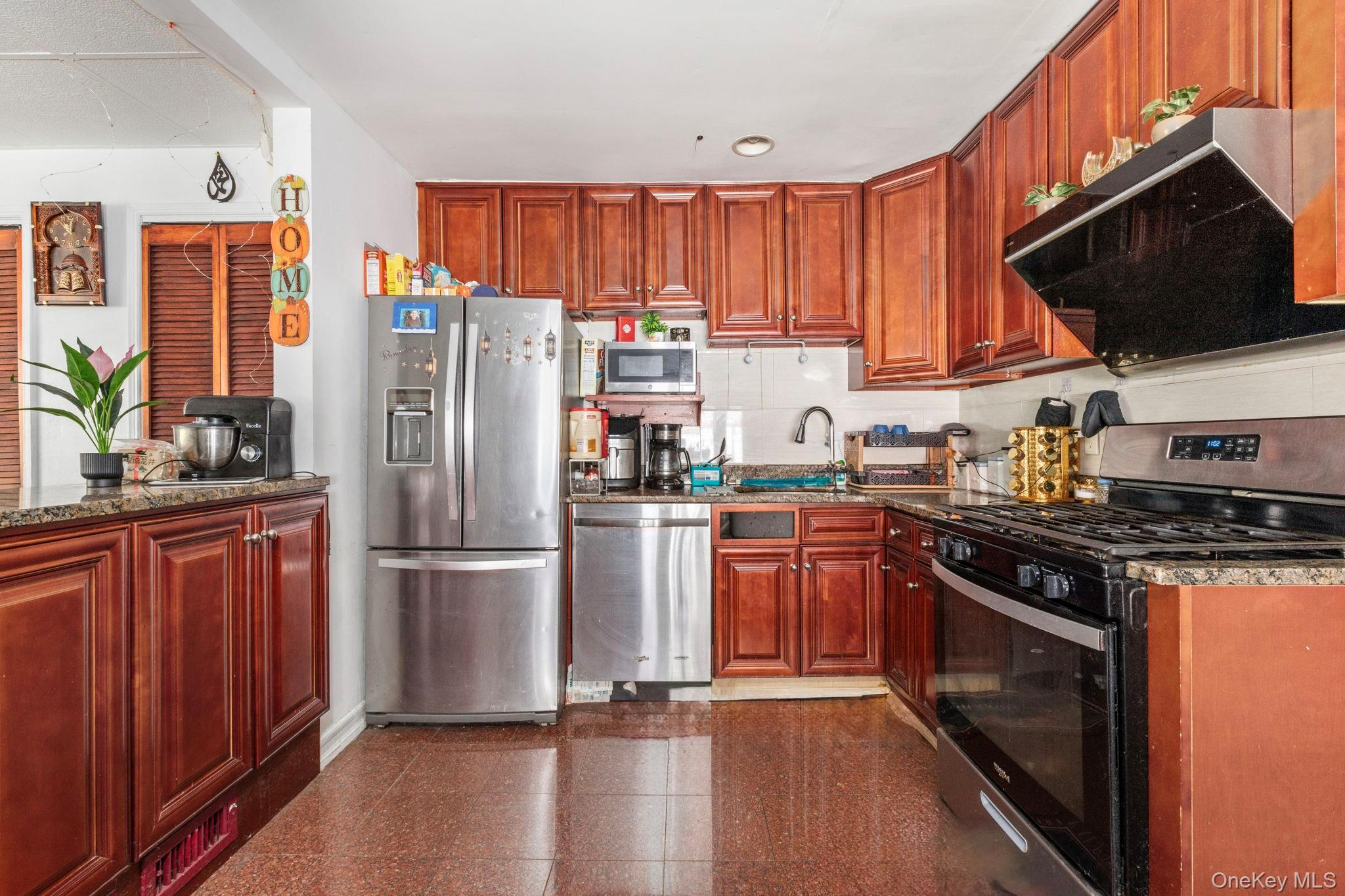 Single Family 211th Queens, NY 11364, MLS-1011475-4