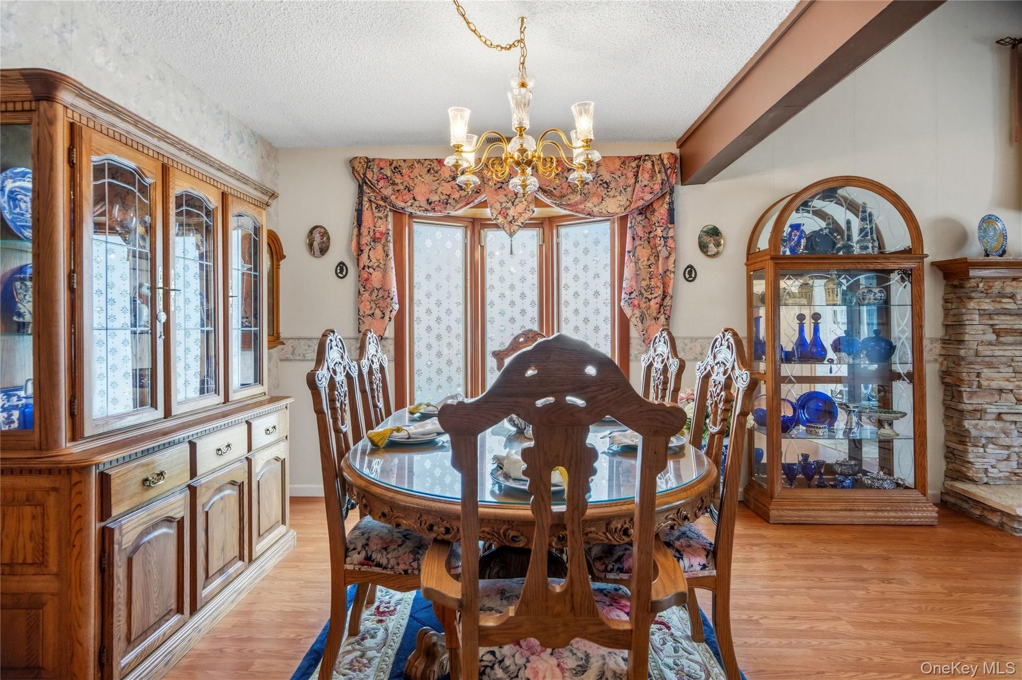 Single Family Greenbelt Parkway W Suffolk County, NY 11741, MLS-1011476-10