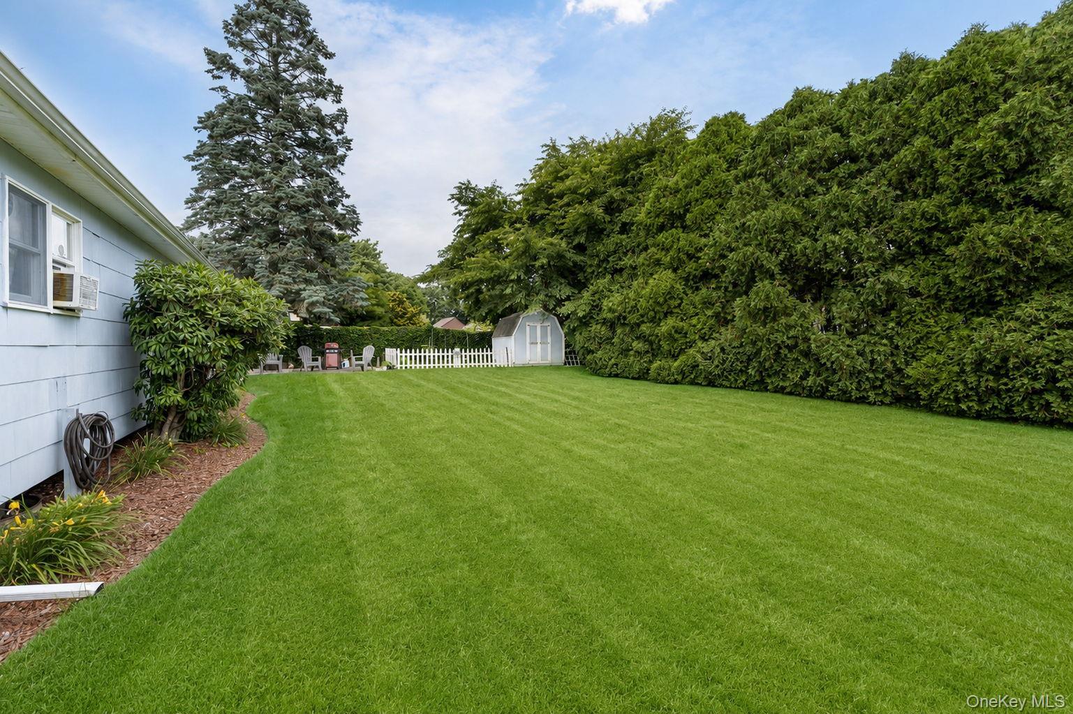 Single Family Stuyvesant Drive Suffolk County, NY 11776, MLS-1011489-19