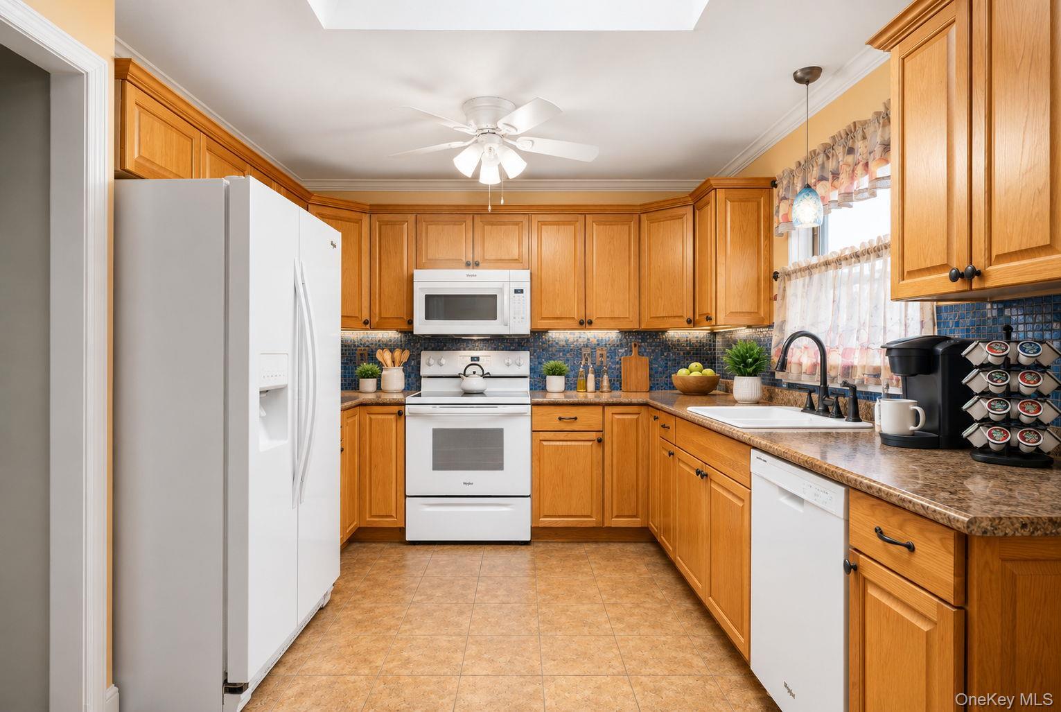 Single Family Stuyvesant Drive Suffolk County, NY 11776, MLS-1011489-3