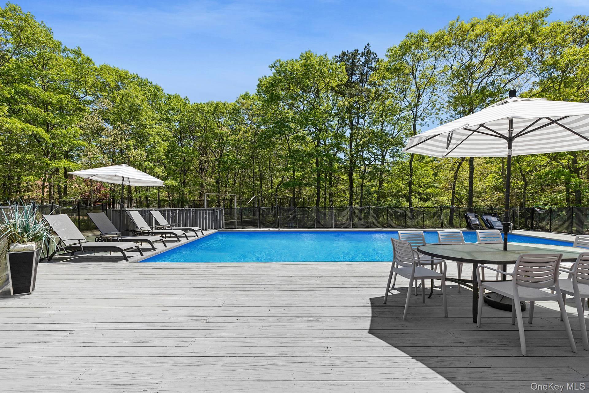 Single Family North Quarter Rd  Suffolk County, NY 11977, MLS-1011511-10