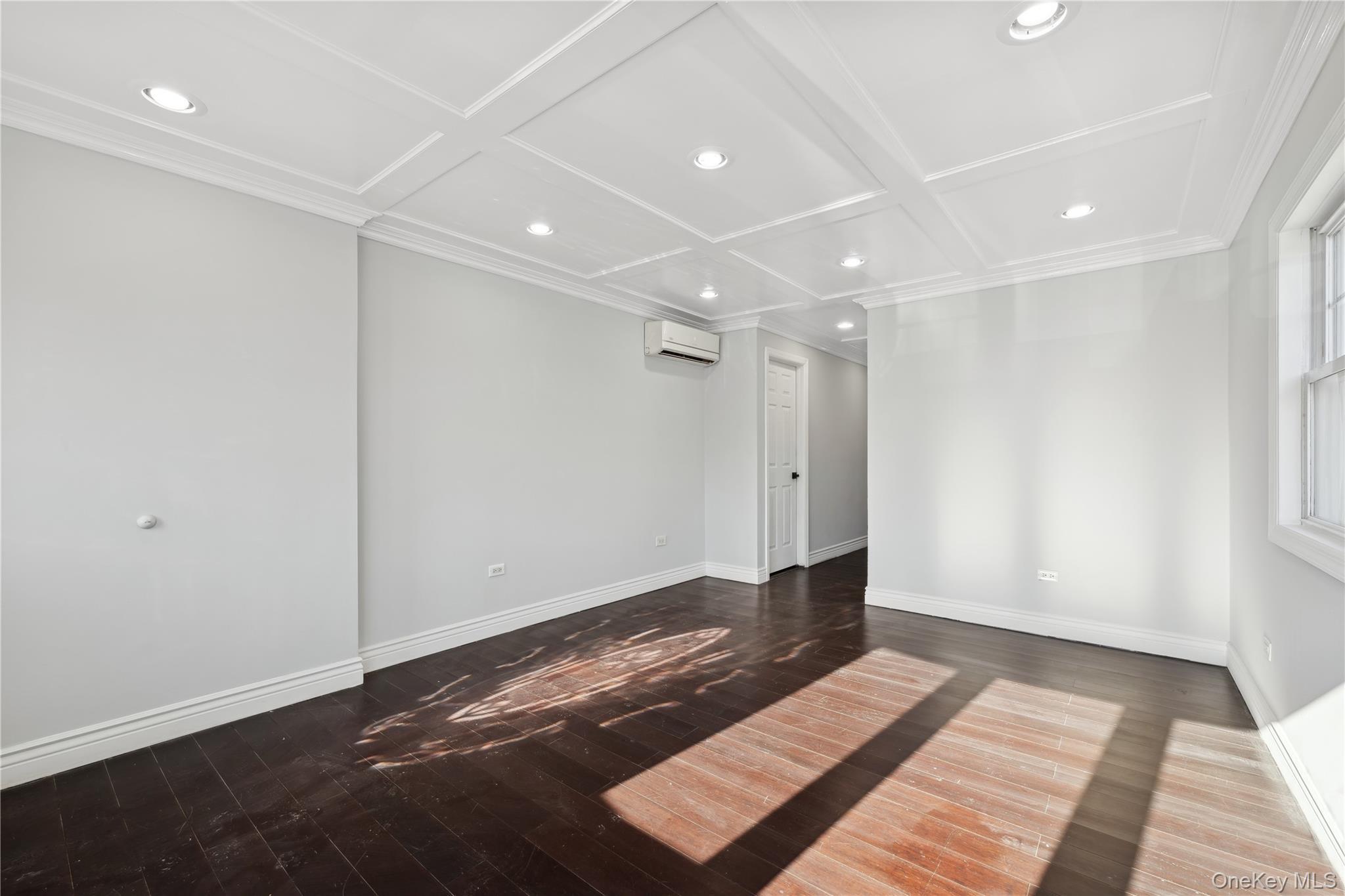 Single Family 164th Queens, NY 11414, MLS-1011528-14