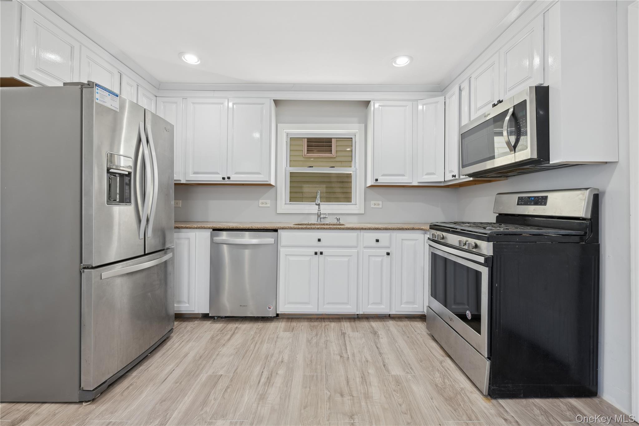 Single Family 164th Queens, NY 11414, MLS-1011528-17