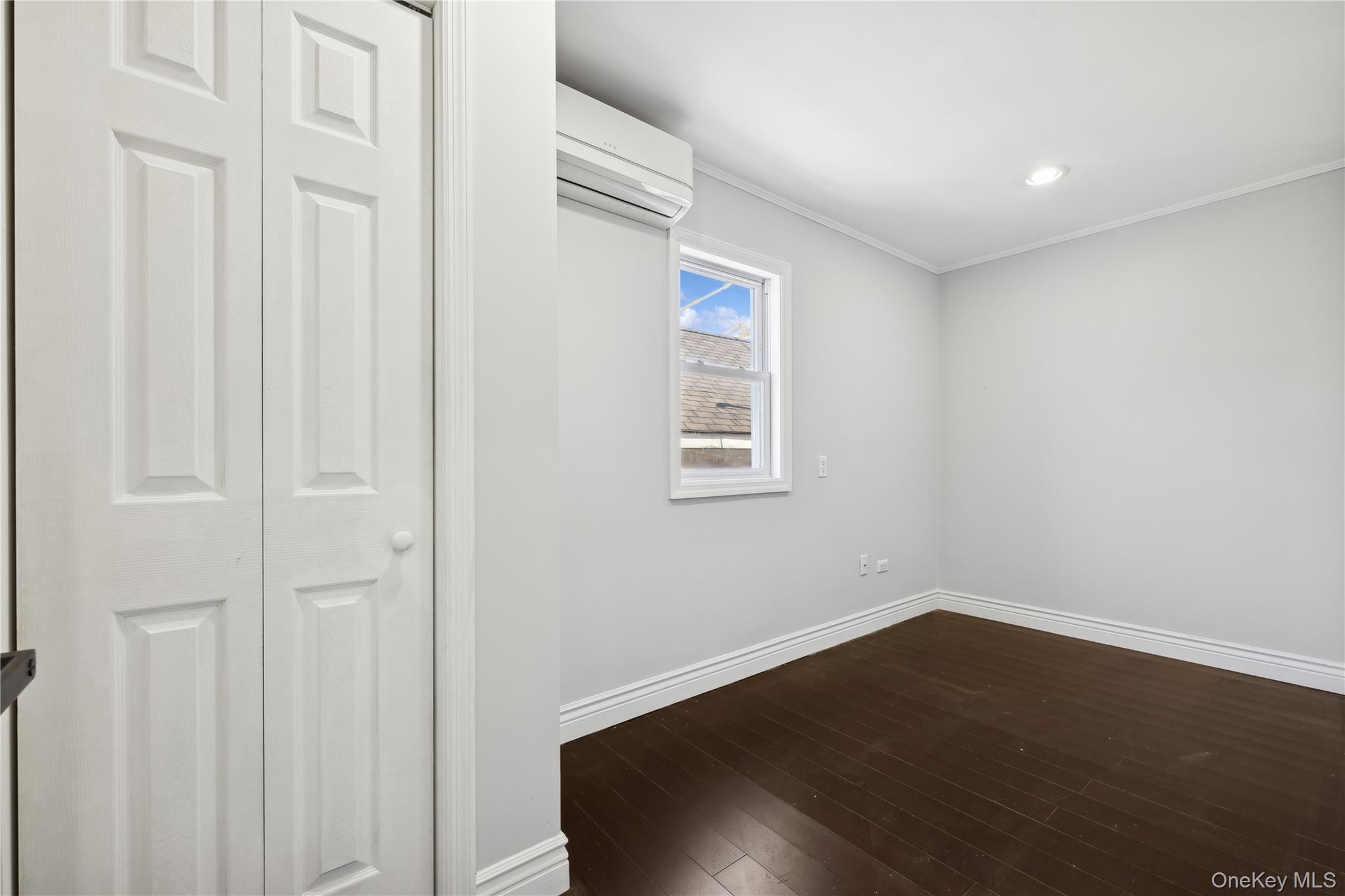 Single Family 164th Queens, NY 11414, MLS-1011528-24