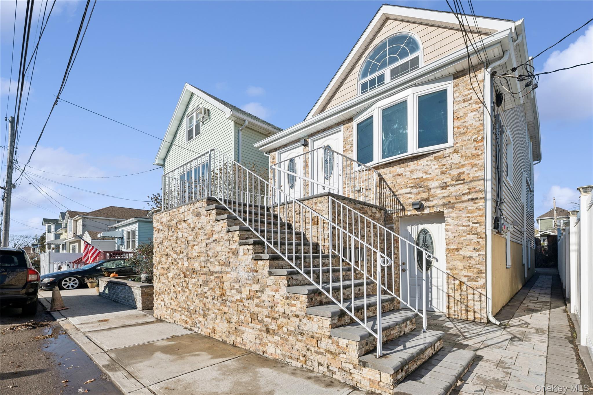 Single Family 164th  Queens, NY 11414, MLS-1011528-27