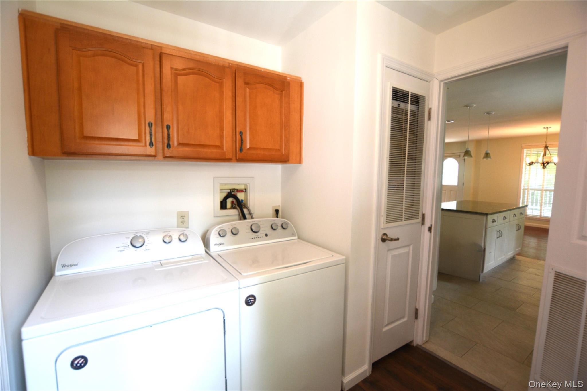 Single Family Old Country Road  Suffolk County, NY 11901, MLS-1011541-12