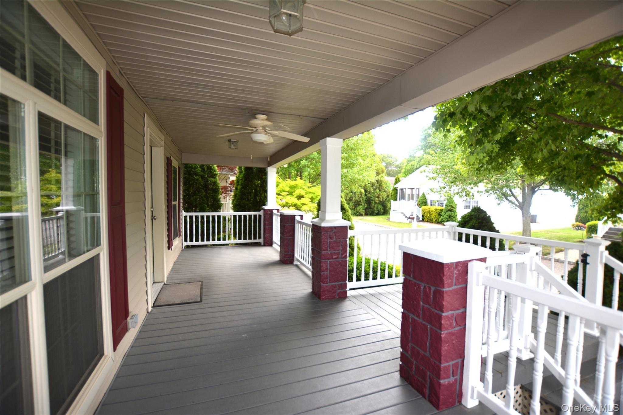 Single Family Old Country Road  Suffolk County, NY 11901, MLS-1011541-5