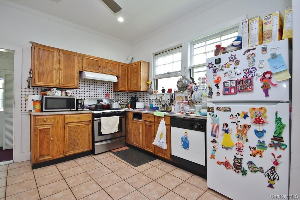 Single Family Spring Street Westchester County, NY 10562, MLS-1011590-5