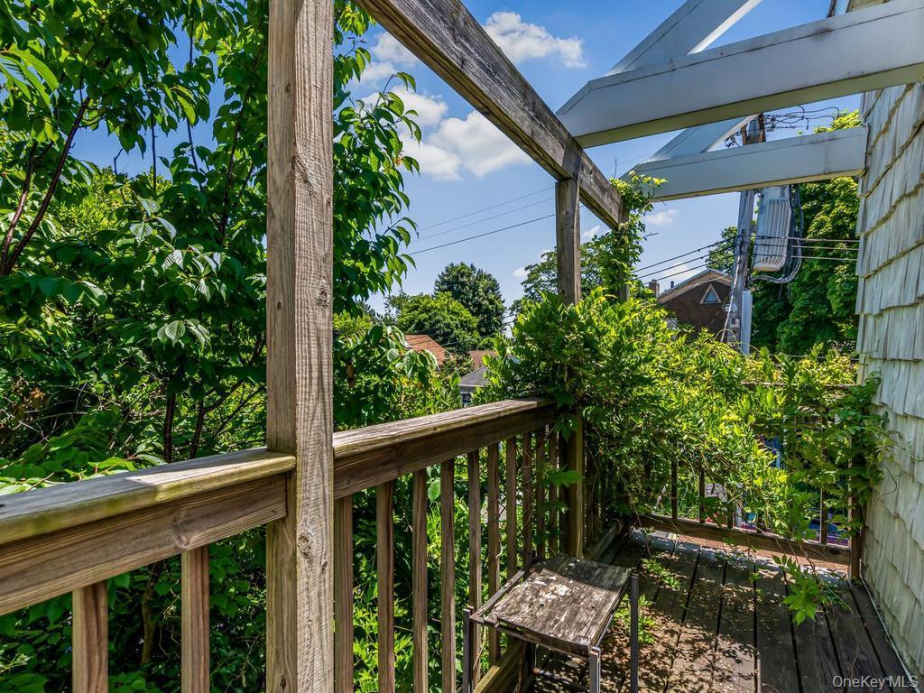 Single Family Carroll Street  Bronx, NY 10464, MLS-1011592-17