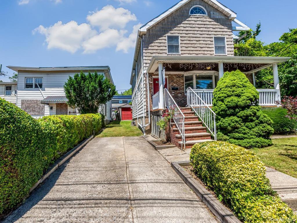 Single Family Carroll Street  Bronx, NY 10464, MLS-1011592-21