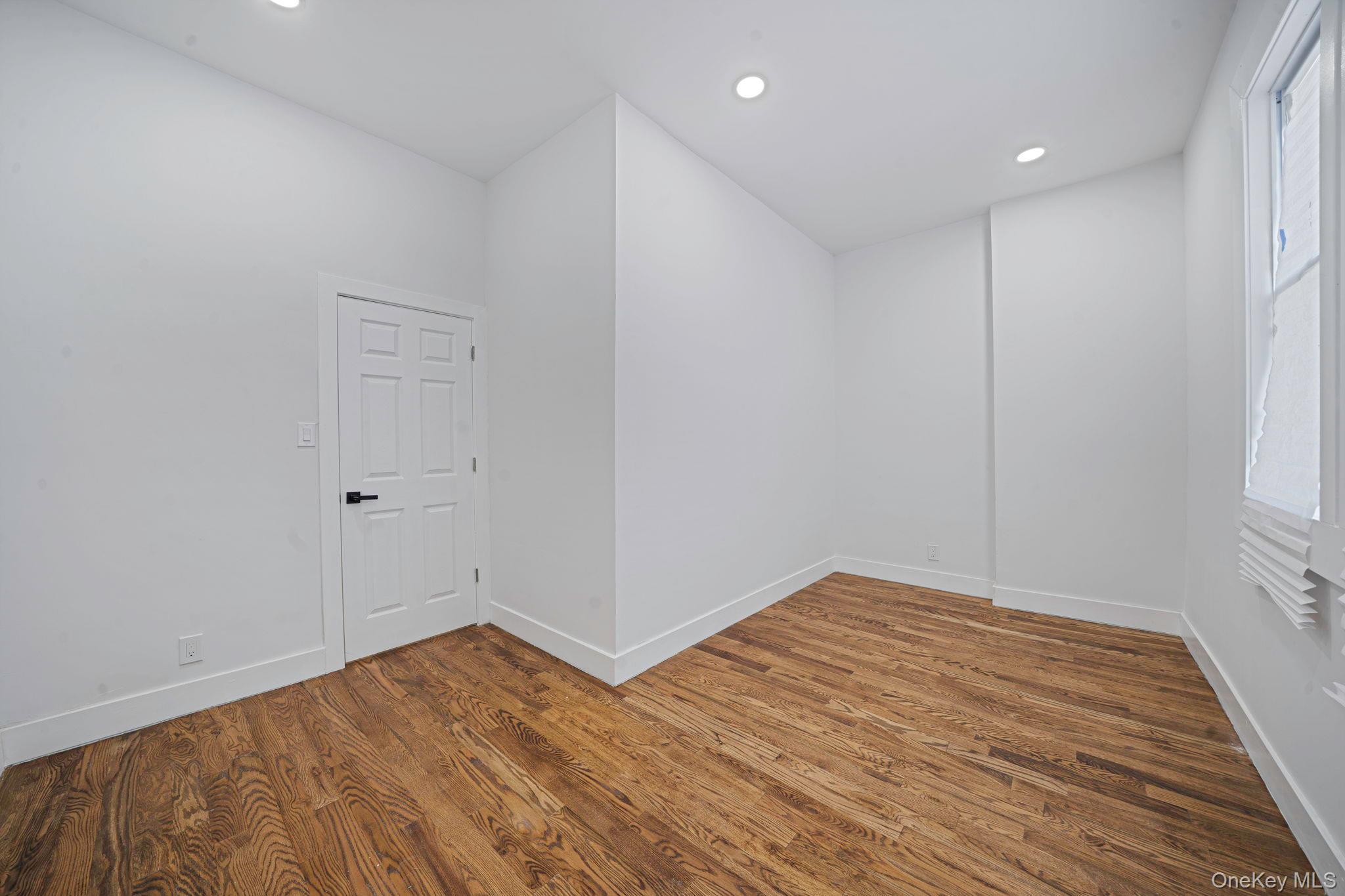 Single Family Montauk Queens, NY 11413, MLS-1011599-11