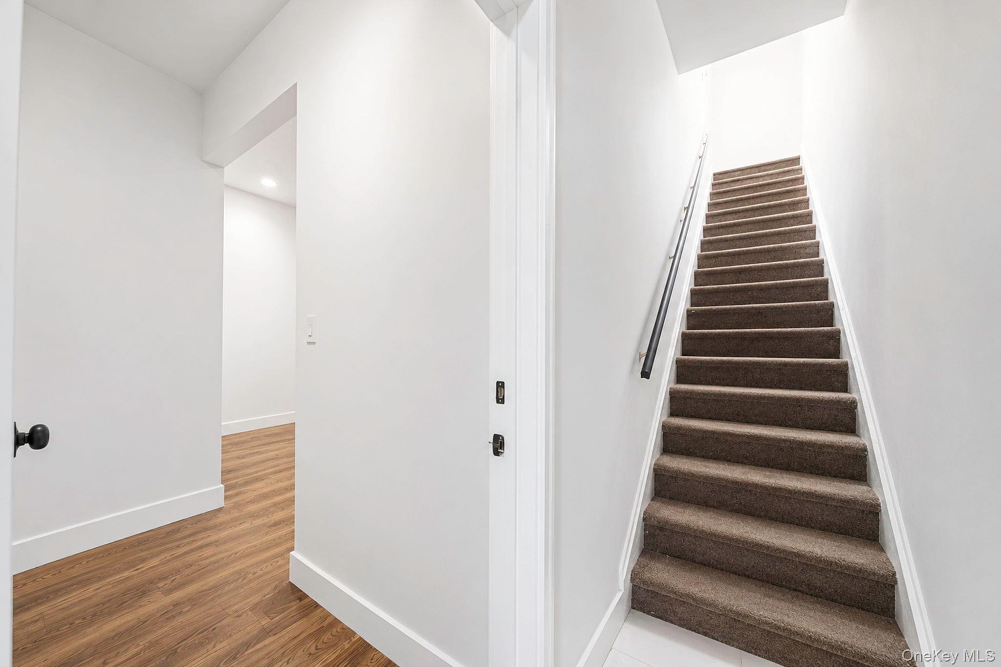 Single Family Montauk Queens, NY 11413, MLS-1011599-6