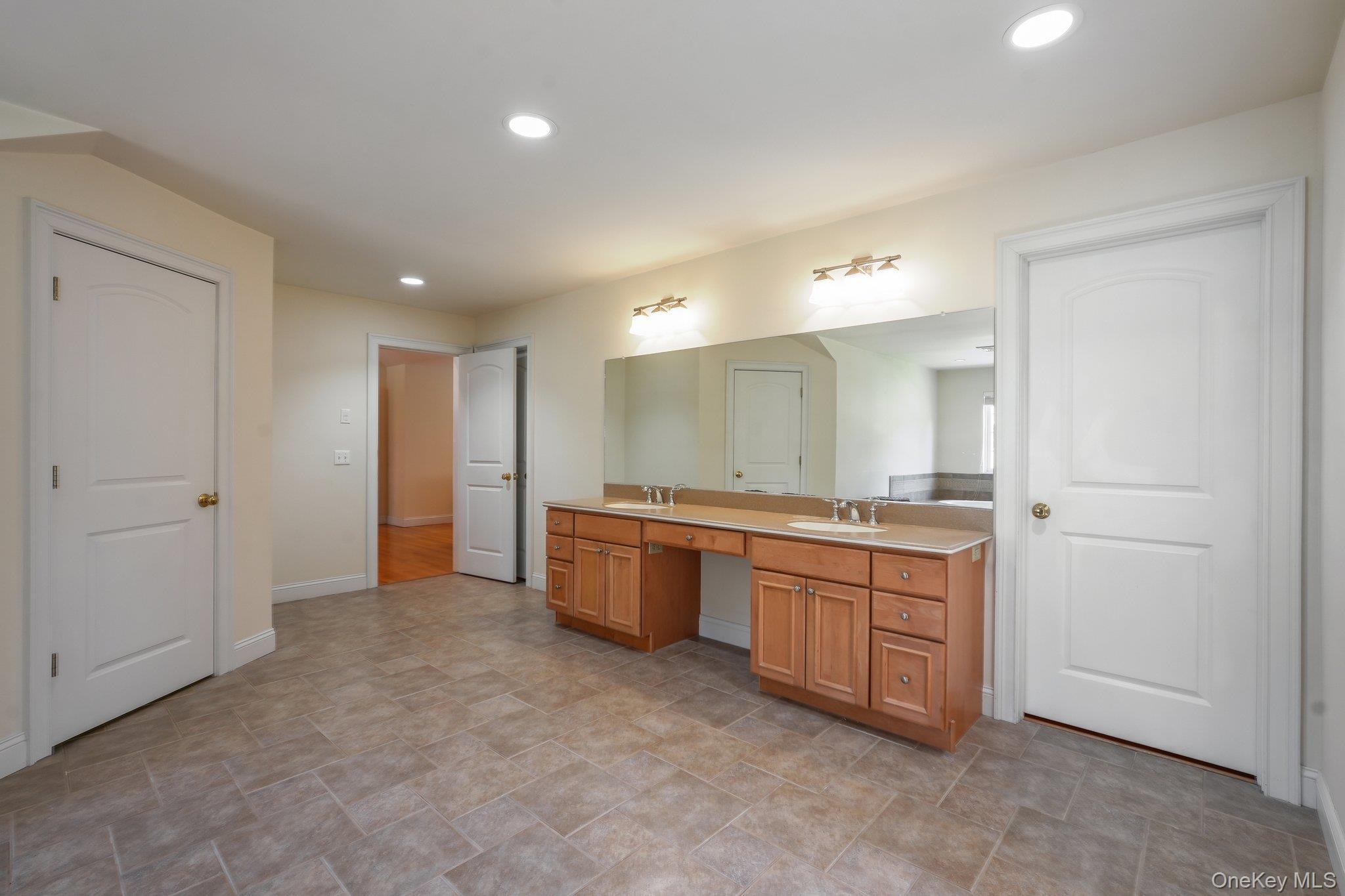 Single Family Winding Brook Court Orange County, NY 12553, MLS-1011610-42