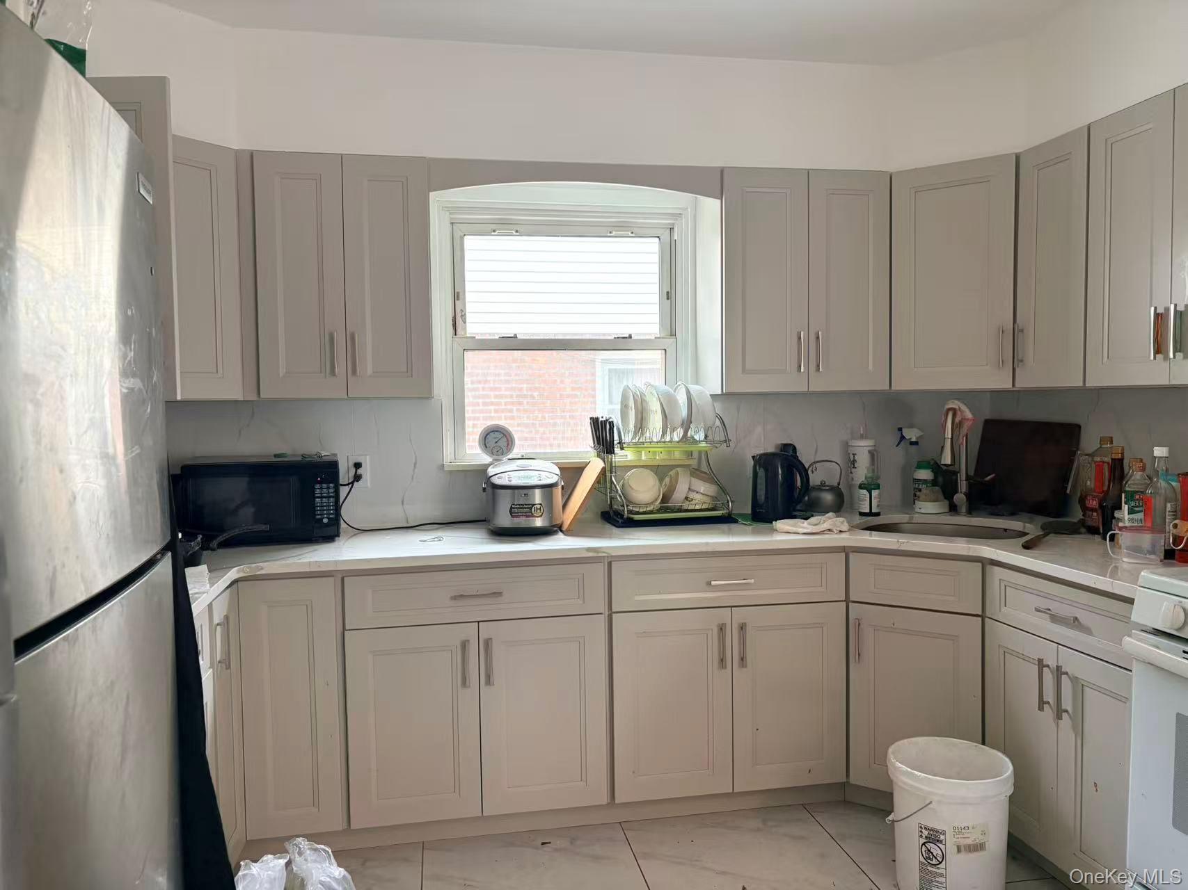Single Family 213th Street Queens, NY 11364, MLS-1011619-6