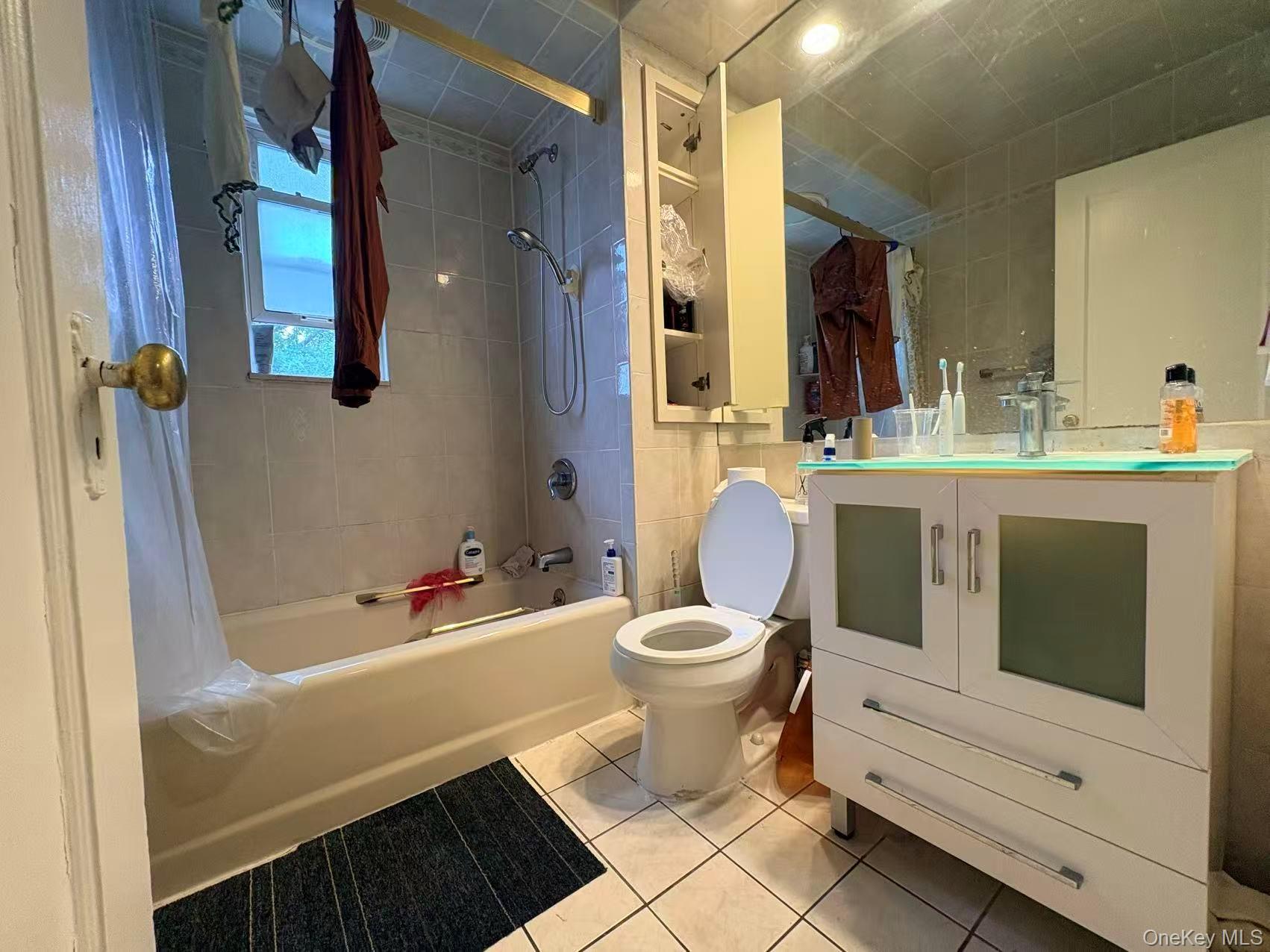 Single Family 213th Street Queens, NY 11364, MLS-1011619-7