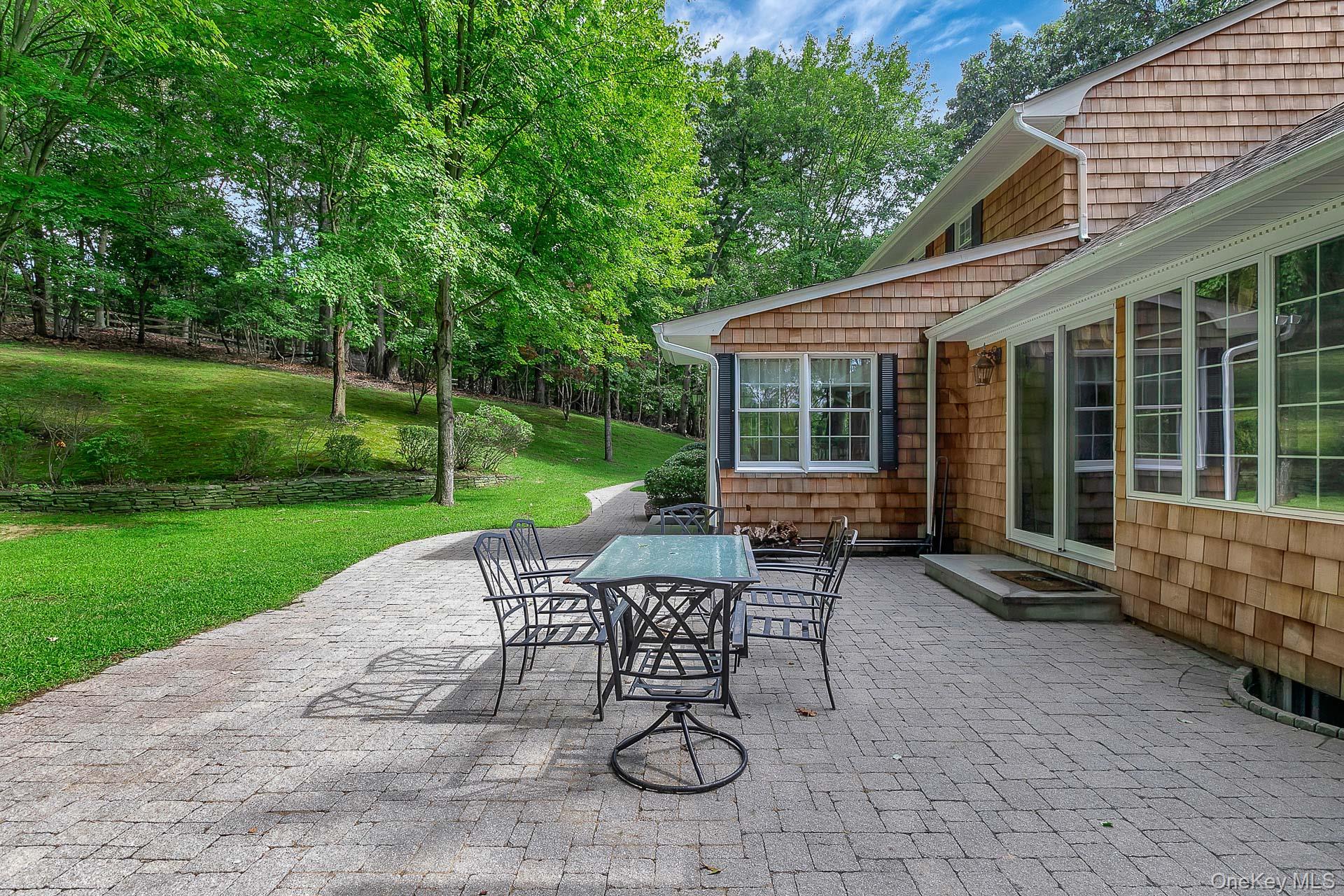 Single Family River Road  Suffolk County, NY 11780, MLS-1011636-25