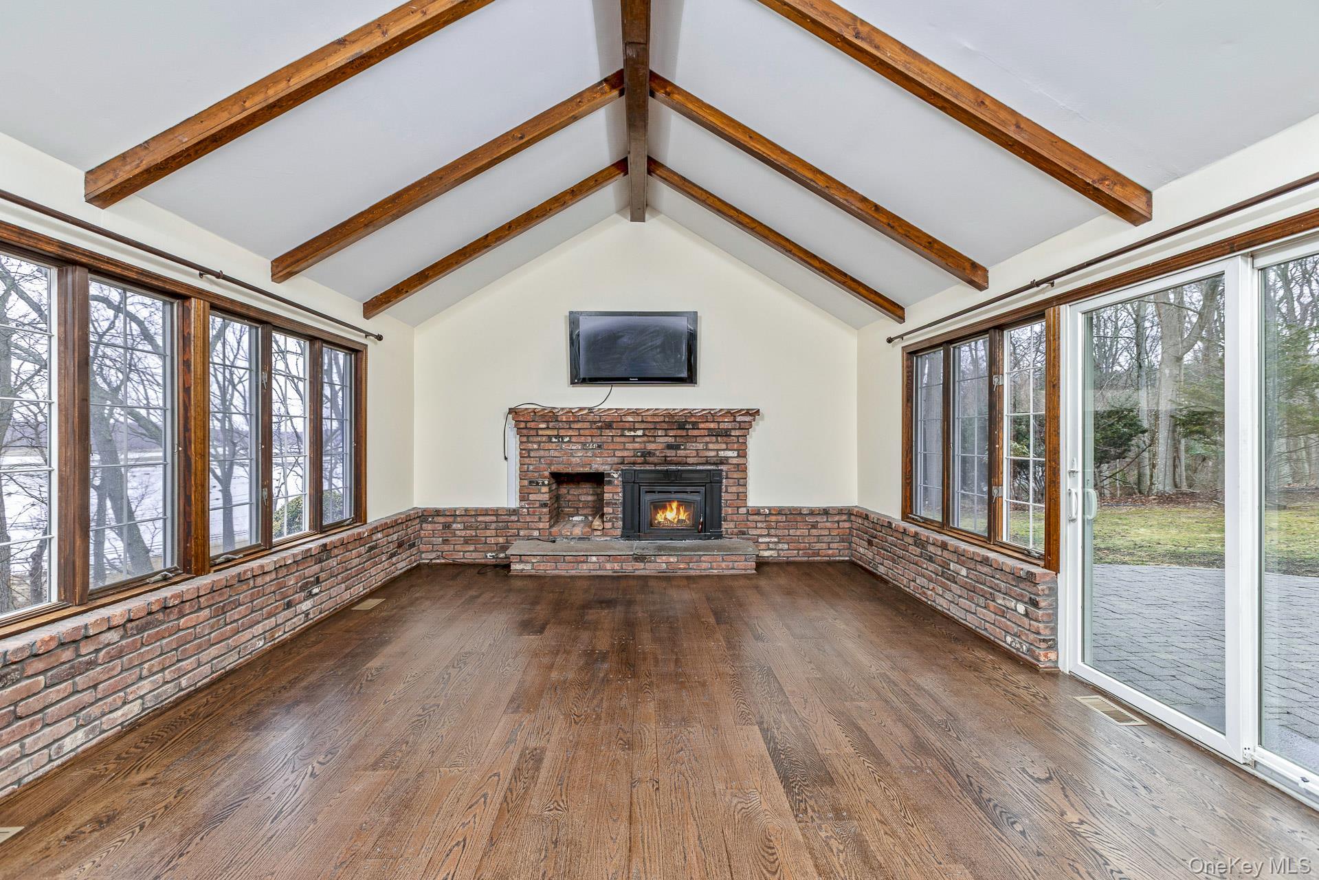 Single Family River Road  Suffolk County, NY 11780, MLS-1011636-9