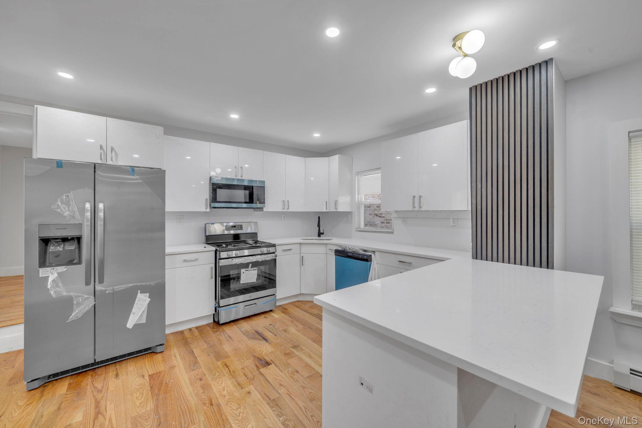 Single Family Quincy  Bronx, NY 10465, MLS-1011639-10