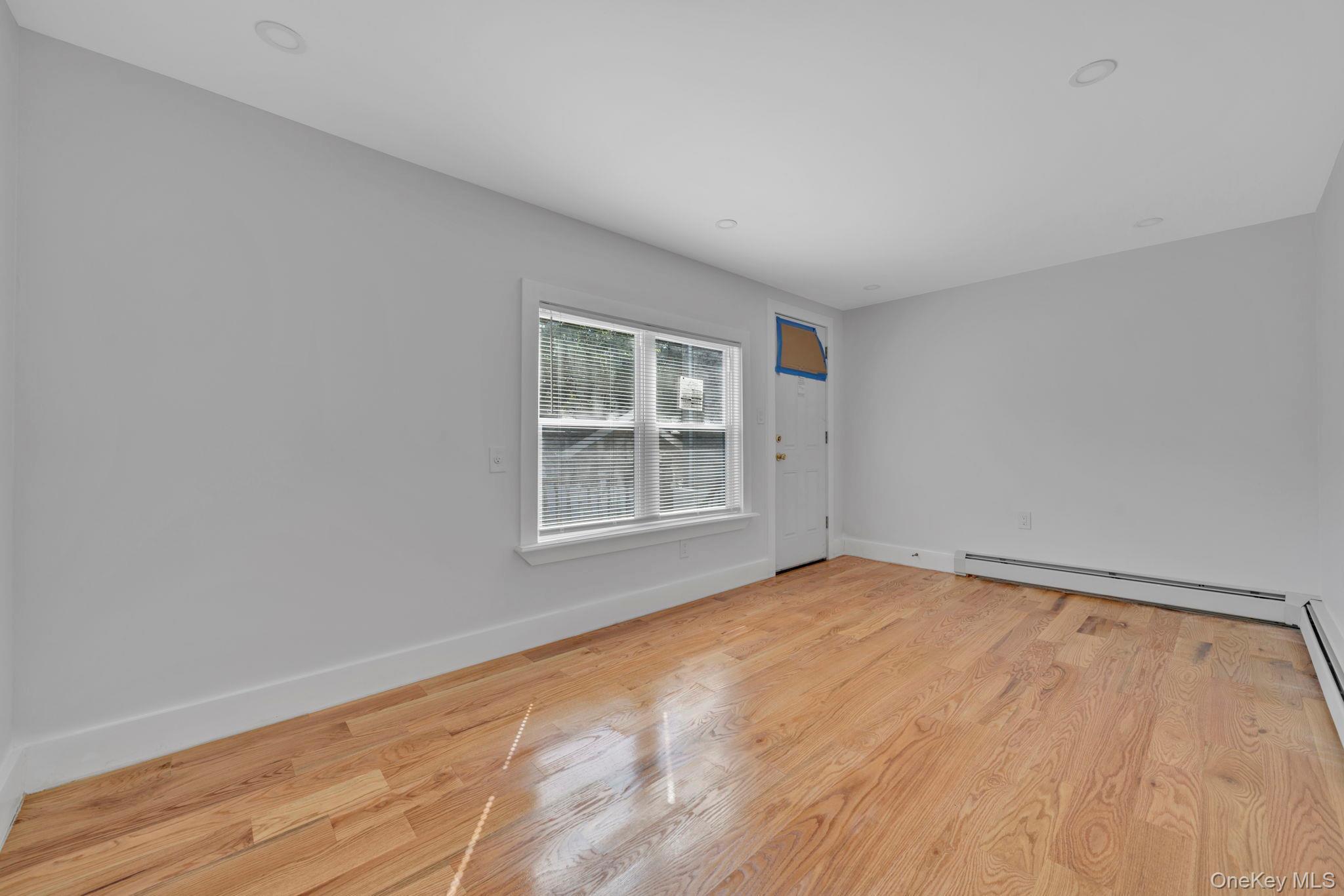 Single Family Quincy  Bronx, NY 10465, MLS-1011639-13
