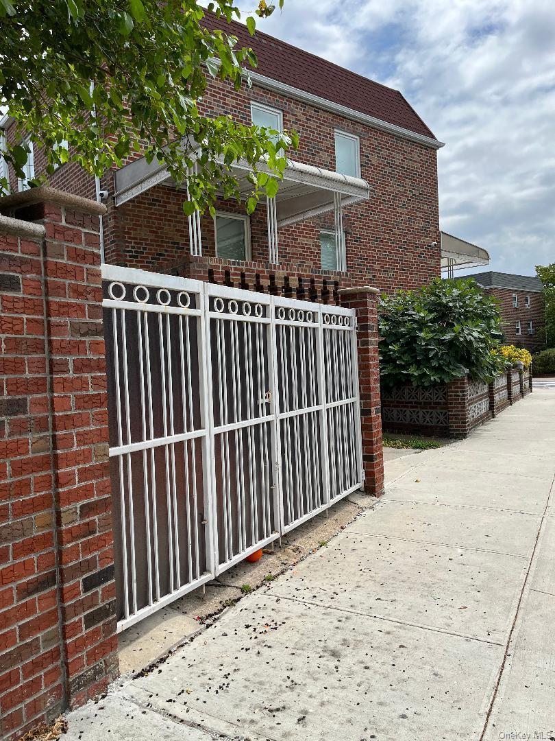 Single Family Bay 11th Street Brooklyn, NY 11228, MLS-1011661-3