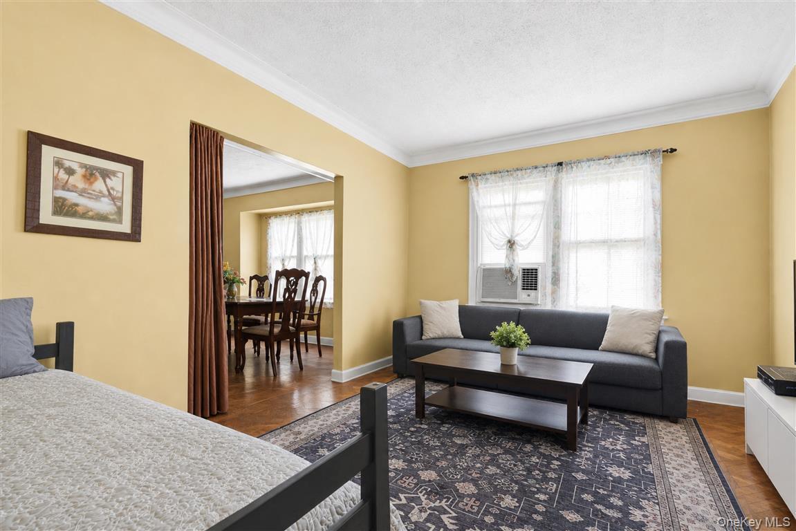 Single Family 185th Street  Queens, NY 11423, MLS-1011670-12