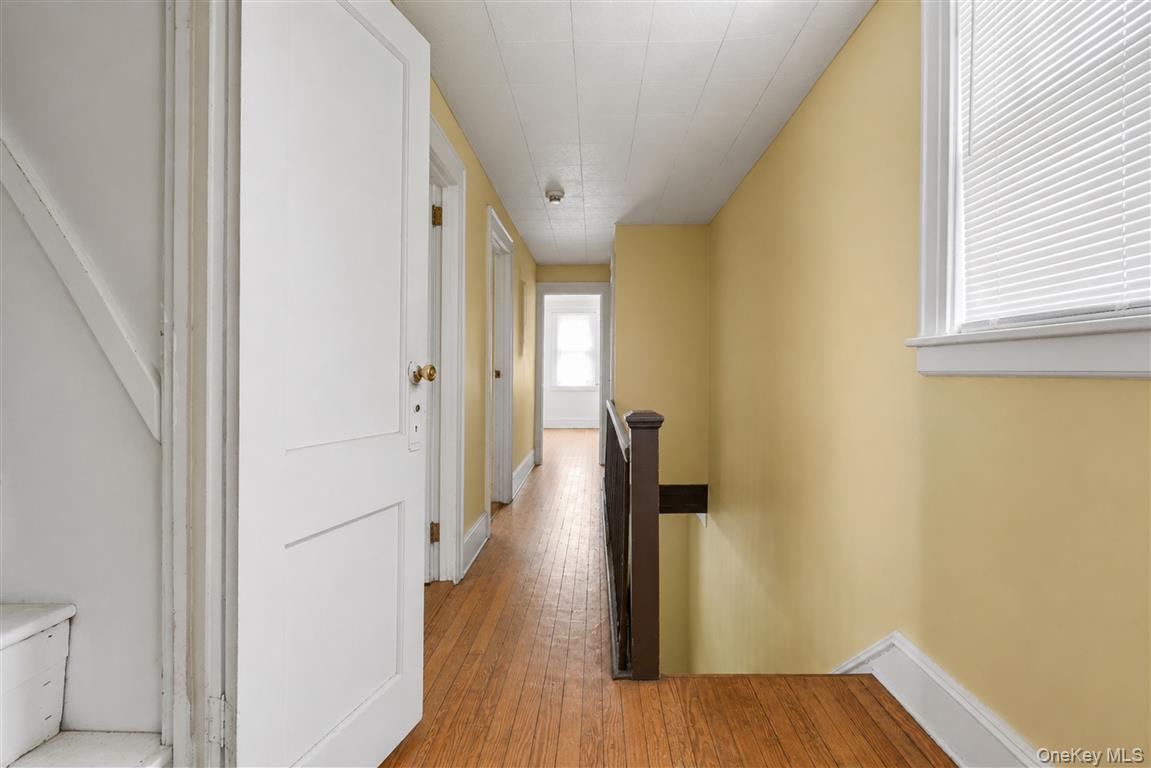 Single Family 185th Street  Queens, NY 11423, MLS-1011670-21