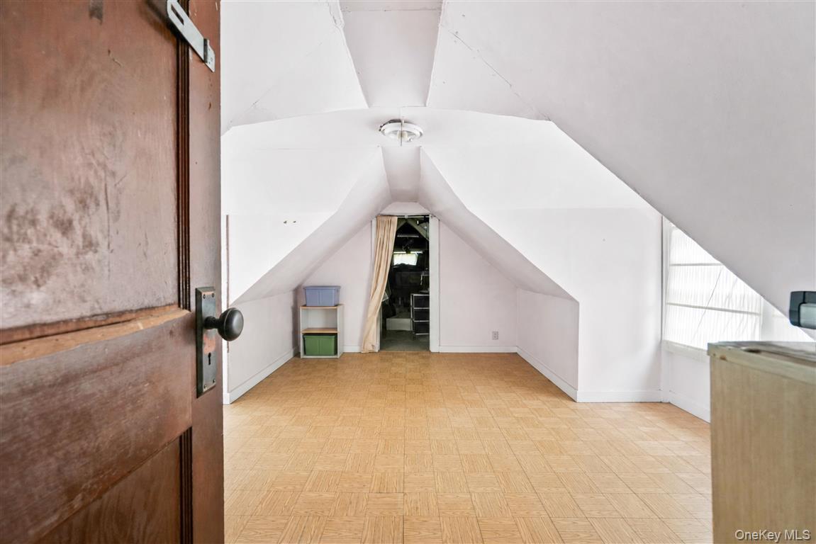 Single Family 185th Street  Queens, NY 11423, MLS-1011670-27