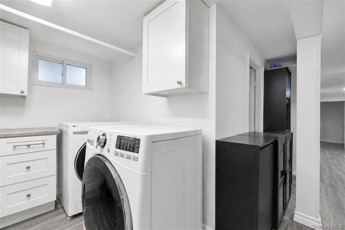 Single Family 185th Street  Queens, NY 11423, MLS-1011670-37
